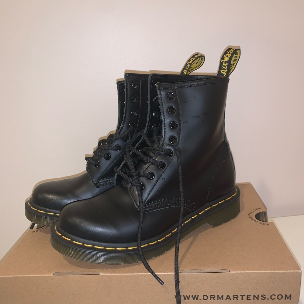 Black Doc Martens 1460 size 7